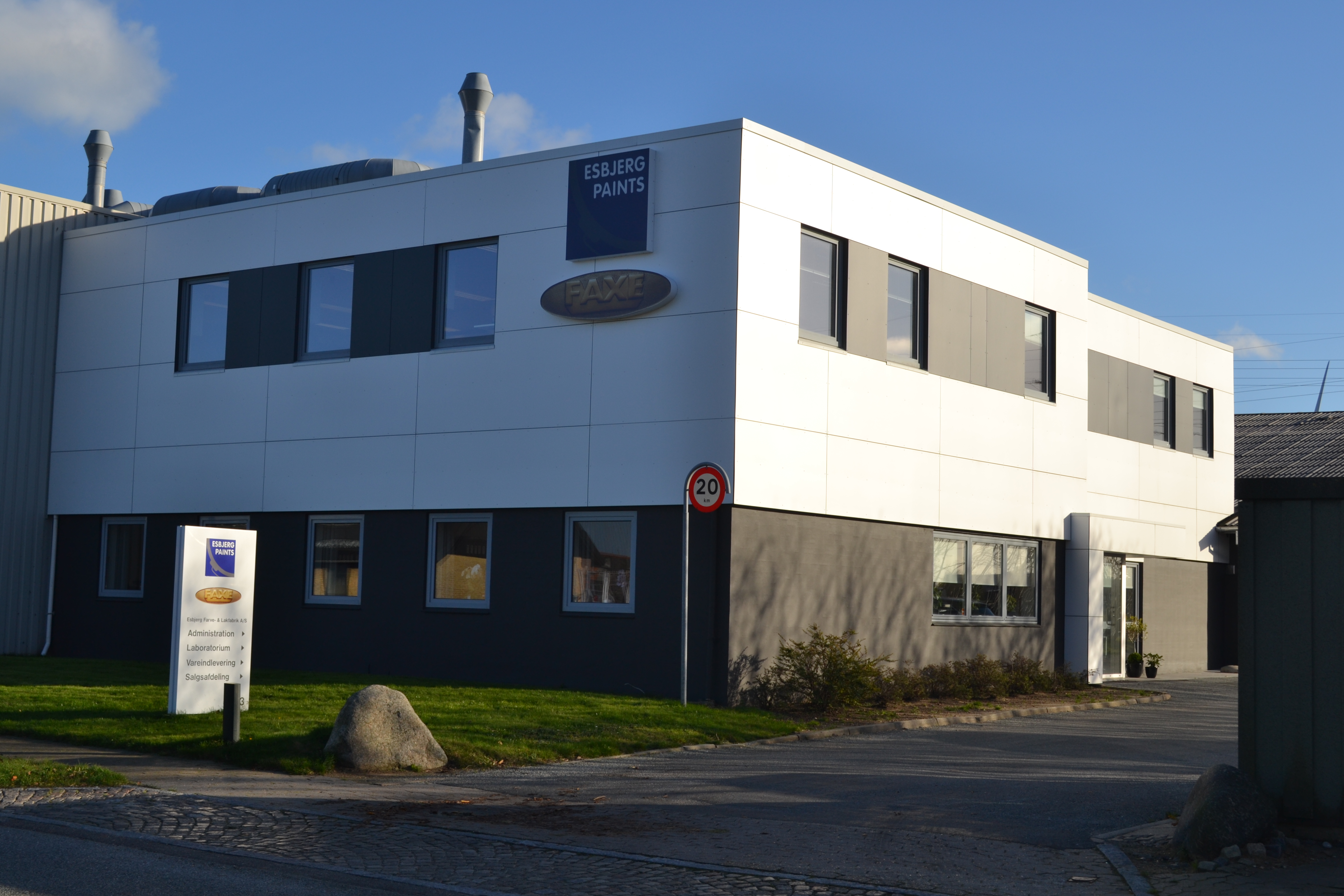 EFApaint gammel facade