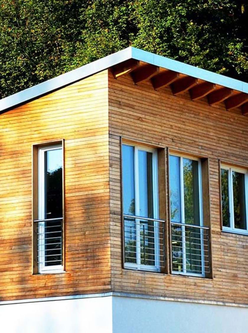 transparent træbeskyttelse på facade